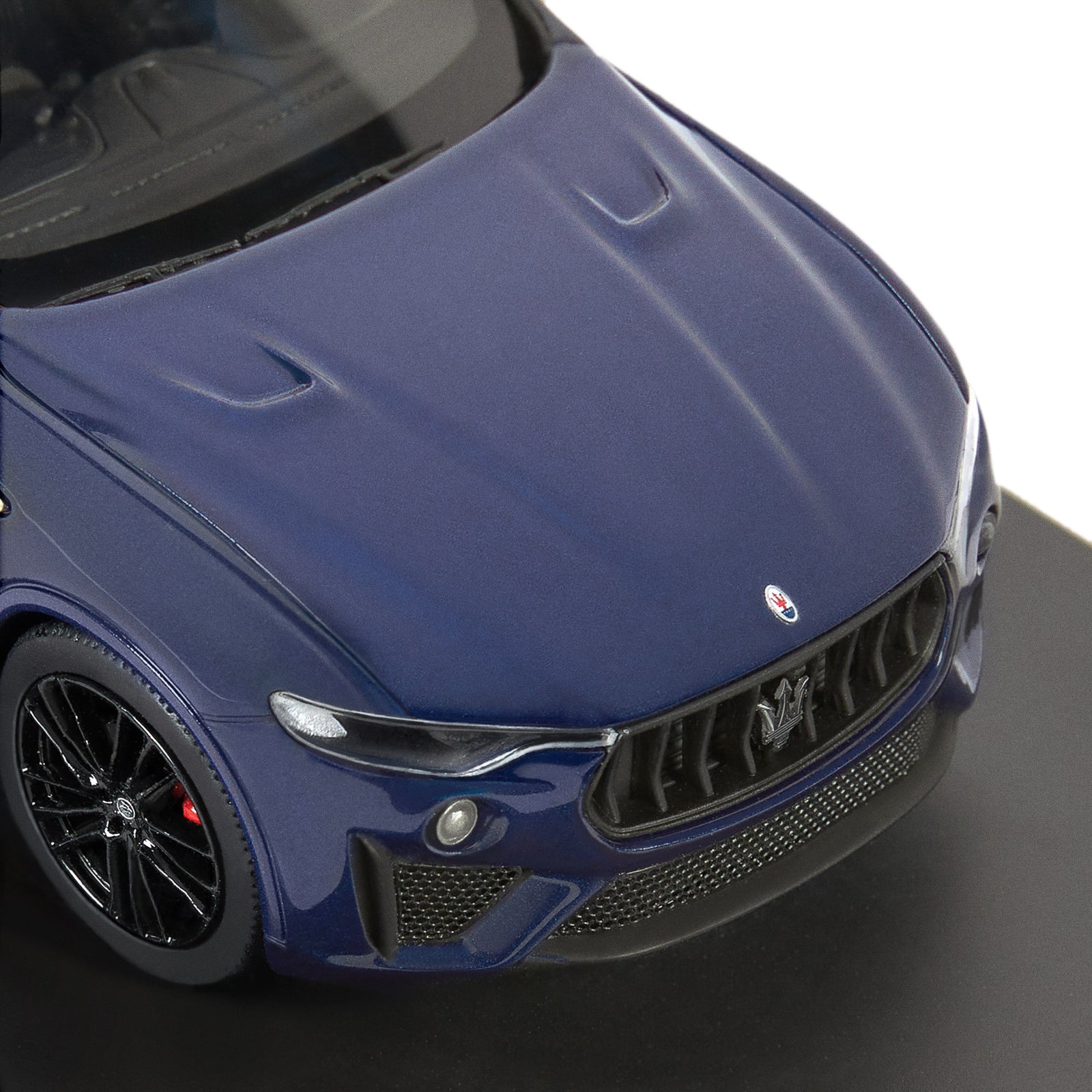 1:43 レヴァンテ ブルー TSM – ROW Maseratistore