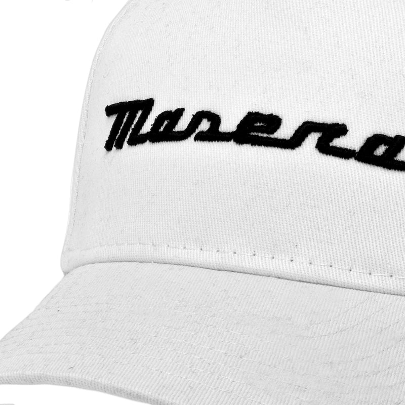 Maserati 字样徽标帽子，白色